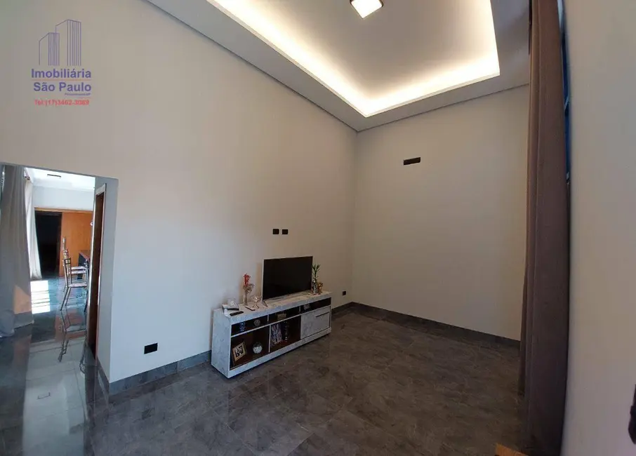 Foto 3 de Casa com 3 quartos à venda, 253m2 em Fernandopolis - SP