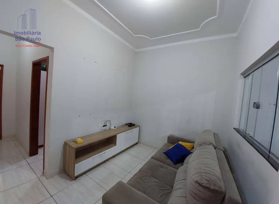 Foto 2 de Casa com 3 quartos à venda em Fernandopolis - SP