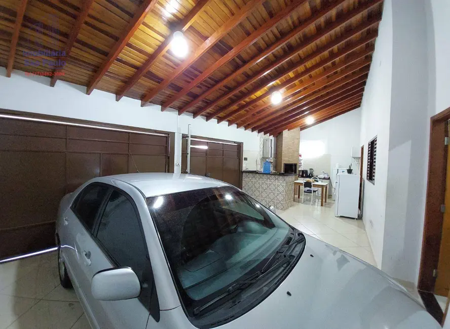 Foto 1 de Casa com 3 quartos à venda em Fernandopolis - SP