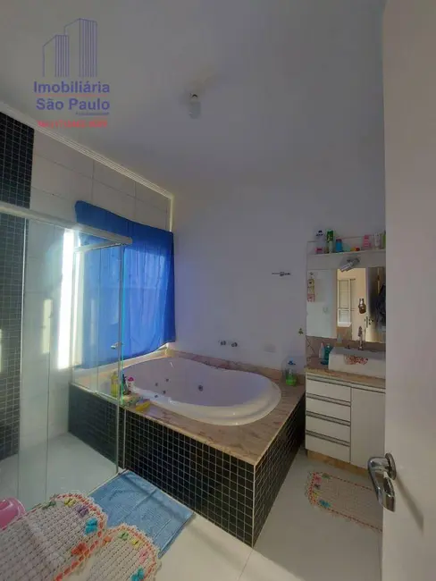 Foto 2 de Casa de Condomínio com 3 quartos à venda, 600m2 em Fernandopolis - SP