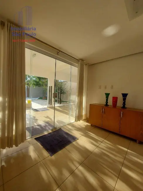 Foto 4 de Casa de Condomínio com 3 quartos à venda, 600m2 em Fernandopolis - SP