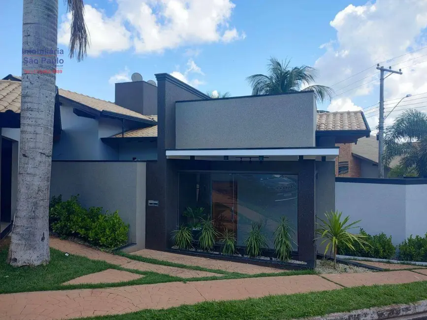 Foto 3 de Casa de Condomínio com 3 quartos à venda, 472m2 em Fernandopolis - SP