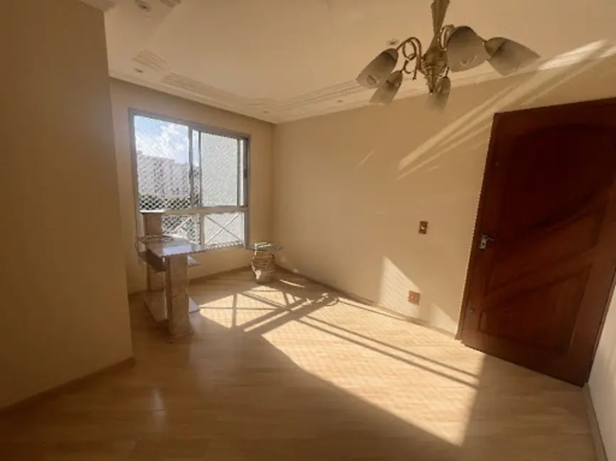 Foto 2 de Apartamento com 2 quartos para alugar, 47m2 em Vila Cruz das Almas, São Paulo - SP