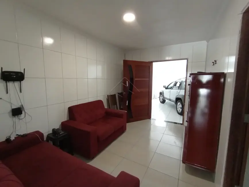 Foto 2 de Casa com 2 quartos para alugar, 80m2 em Joao Pessoa - PB