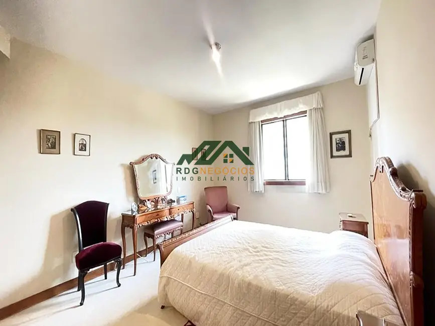Foto 2 de Apartamento com 3 quartos à venda, 320m2 em Moema, São Paulo - SP