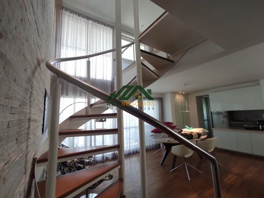 Foto 4 de Apartamento com 1 quarto para alugar, 104m2 em Vila Nova Conceição, São Paulo - SP