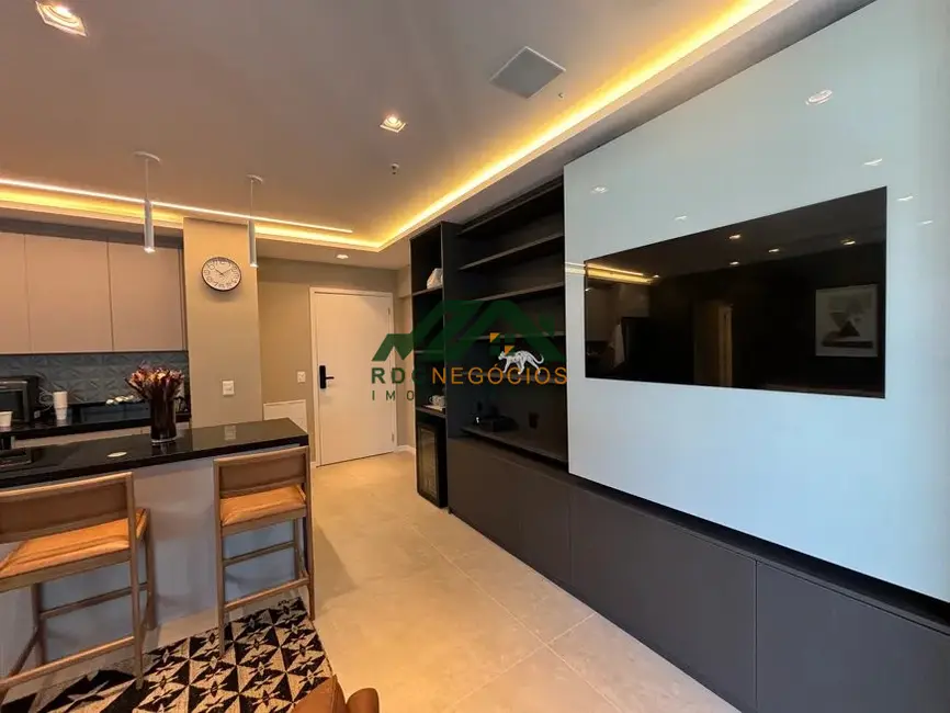 Apartamento com 1 quarto para alugar, 77m2 em Jardim das Acácias, São Paulo - SP - imagem 4 Foto 4 de Apartamento com 1 quarto para alugar, 77m2 em Jardim das Acácias, São Paulo - SP