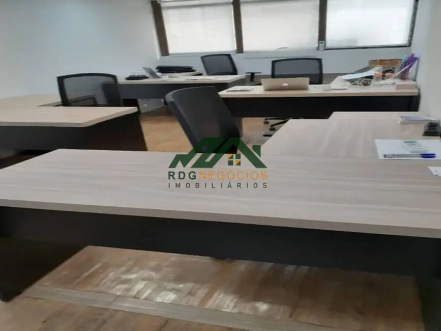 Sala Comercial à venda, 133m2 em Vila Olímpia, São Paulo - SP - imagem 9 Foto 9 de Sala Comercial à venda, 133m2 em Vila Olímpia, São Paulo - SP