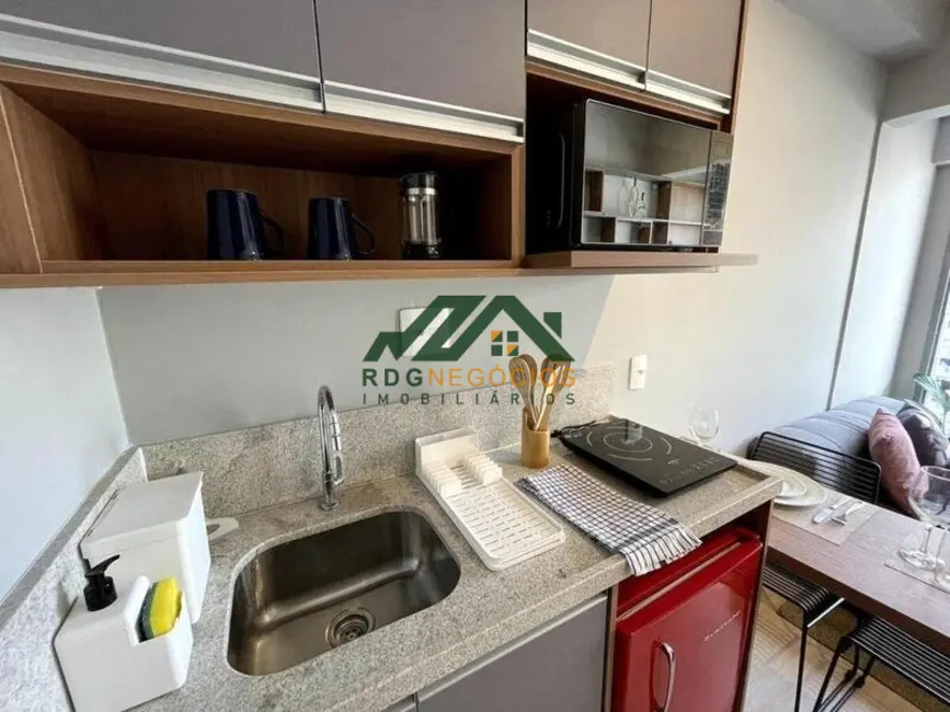 Apartamento com 1 quarto para alugar, 29m2 em Vila Nova Conceição, São Paulo - SP - imagem 2 Foto 2 de Apartamento com 1 quarto para alugar, 29m2 em Vila Nova Conceição, São Paulo - SP