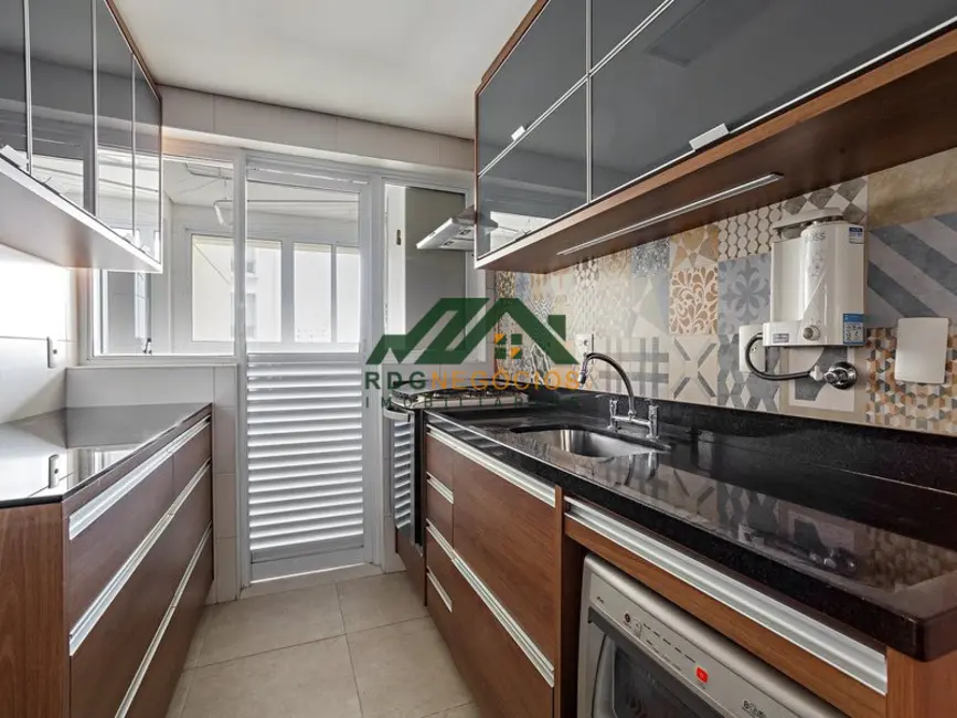 Apartamento com 3 quartos à venda, 100m2 em Jardim das Acácias, São Paulo - SP - imagem 8 Foto 8 de Apartamento com 3 quartos à venda, 100m2 em Jardim das Acácias, São Paulo - SP