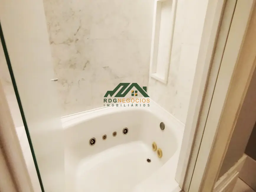 Apartamento com 5 quartos para alugar, 512m2 em Vila Nova Conceição, São Paulo - SP - imagem 2 Foto 2 de Apartamento com 5 quartos para alugar, 512m2 em Vila Nova Conceição, São Paulo - SP