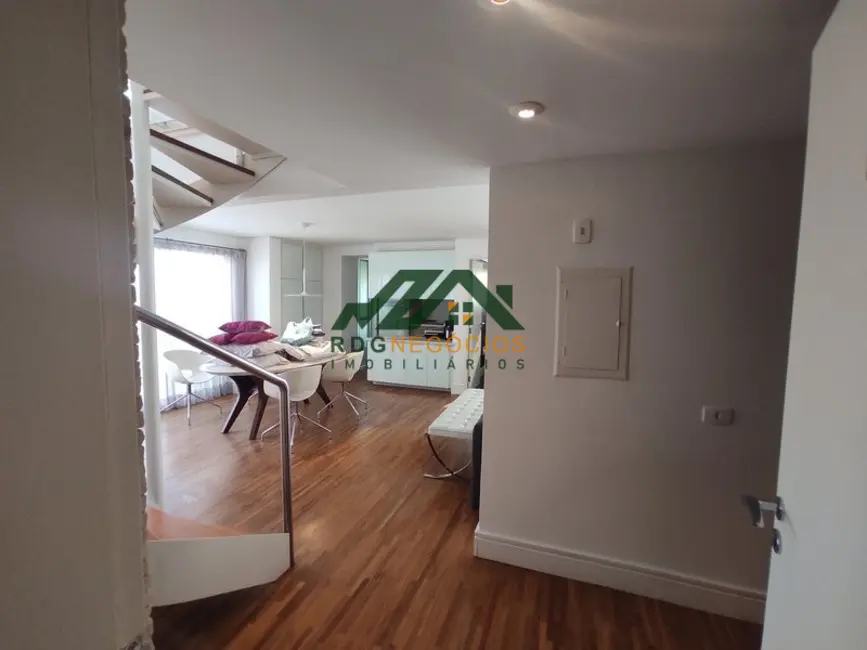 Foto 5 de Apartamento com 1 quarto para alugar, 104m2 em Moema, São Paulo - SP