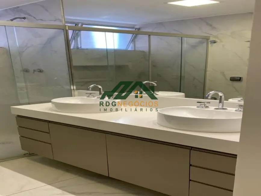 Foto 5 de Apartamento com 3 quartos para alugar, 156m2 em Cerqueira César, São Paulo - SP