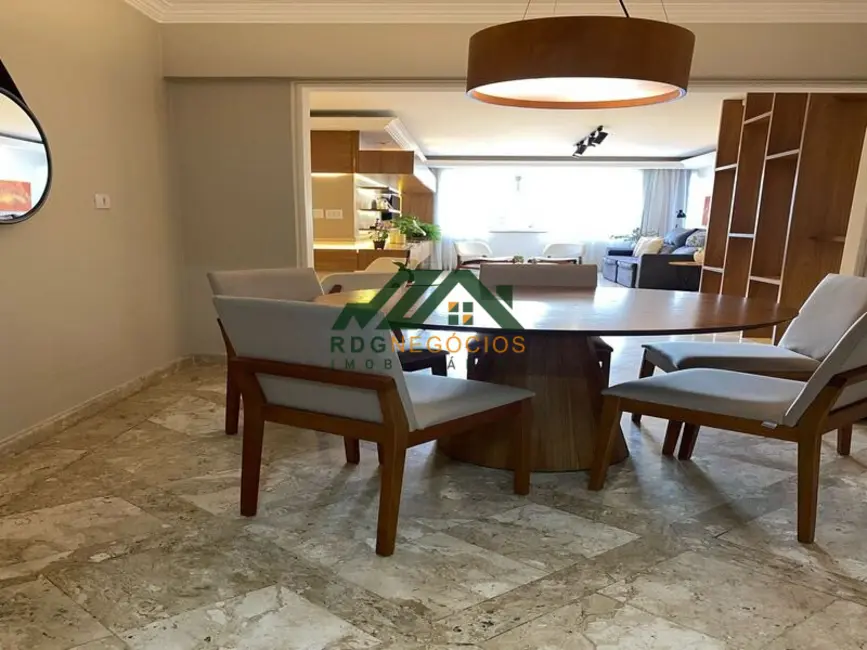 Foto 9 de Apartamento com 3 quartos para alugar, 156m2 em Cerqueira César, São Paulo - SP