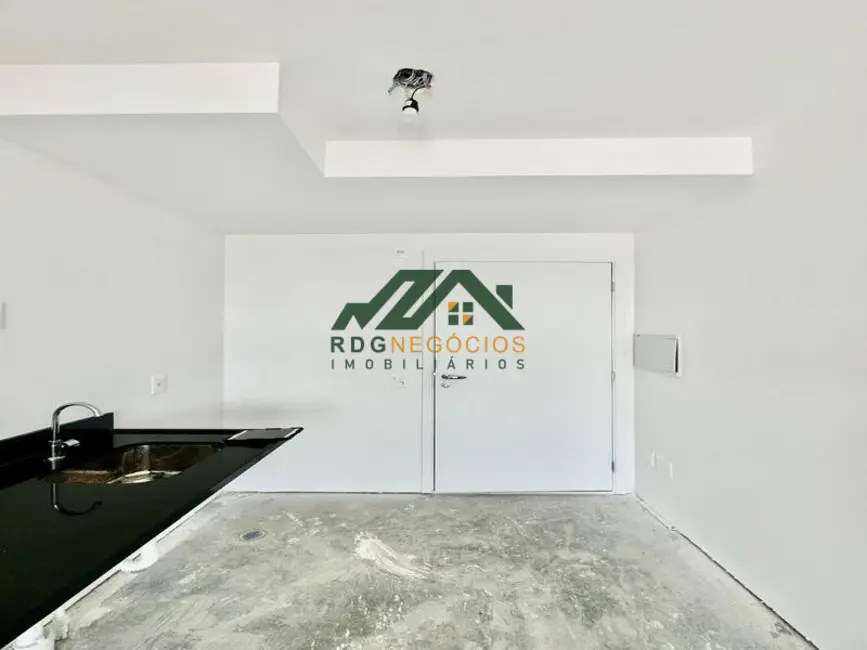 Apartamento com 1 quarto à venda, 28m2 em Vila Pompéia, São Paulo - SP - imagem 3 Foto 3 de Apartamento com 1 quarto à venda, 28m2 em Vila Pompéia, São Paulo - SP