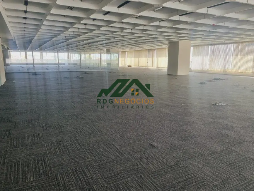 Foto 6 de Sala Comercial à venda, 2844m2 em Jardim São Luís, São Paulo - SP