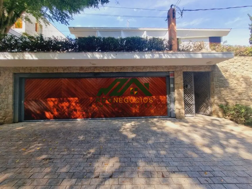 Casa com 4 quartos à venda, 792m2 em Interlagos, São Paulo - SP - imagem 1 Foto 1 de Casa com 4 quartos à venda, 792m2 em Interlagos, São Paulo - SP