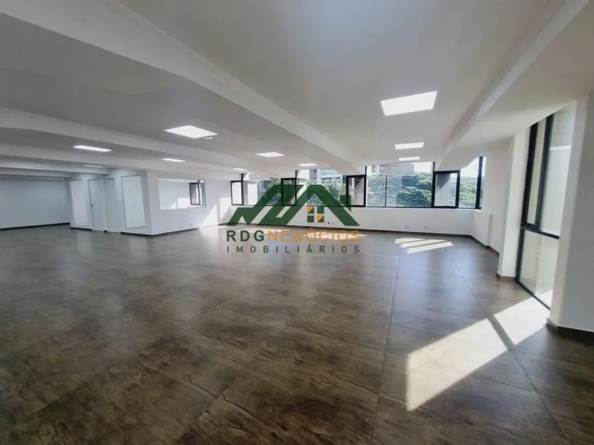 Foto 1 de Sala Comercial para alugar, 212m2 em Cidade Monções, São Paulo - SP