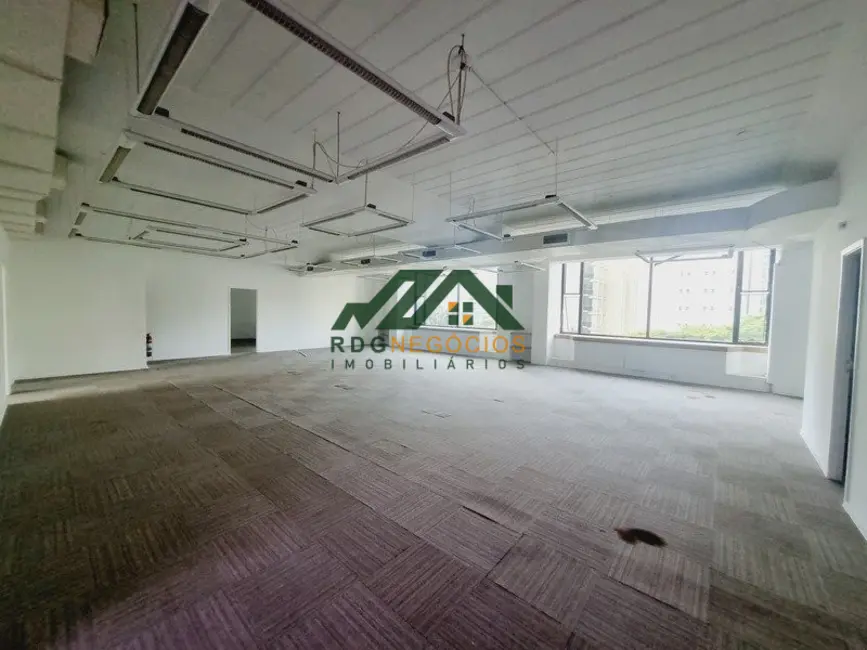 Sala Comercial para alugar, 375m2 em Cidade Monções, São Paulo - SP - imagem 6 Foto 6 de Sala Comercial para alugar, 375m2 em Cidade Monções, São Paulo - SP