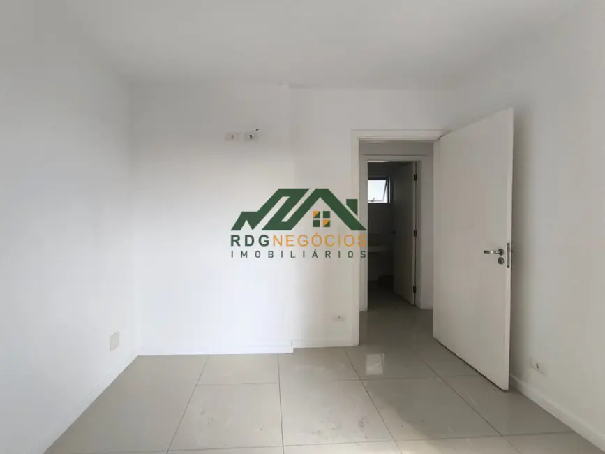 Foto 4 de Apartamento com 2 quartos para alugar, 75m2 em Vila Madalena, São Paulo - SP