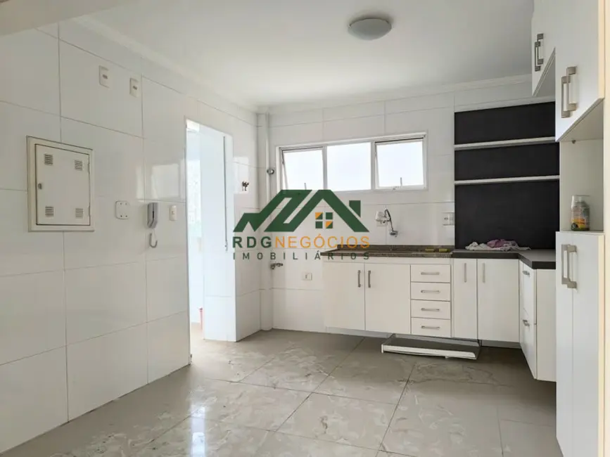 Foto 5 de Apartamento com 2 quartos para alugar, 75m2 em Vila Madalena, São Paulo - SP