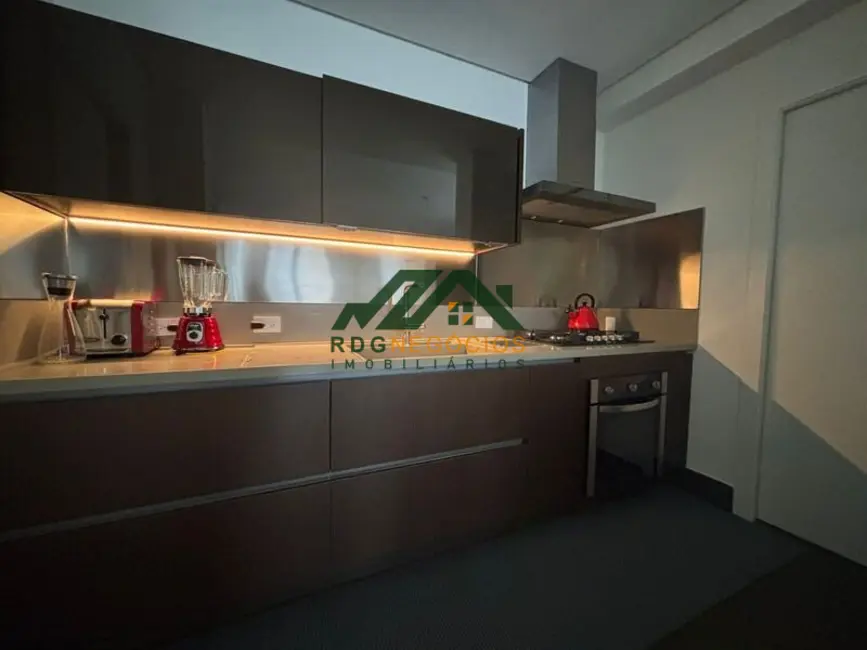 Foto 2 de Apartamento com 2 quartos para alugar, 118m2 em Itaim Bibi, São Paulo - SP