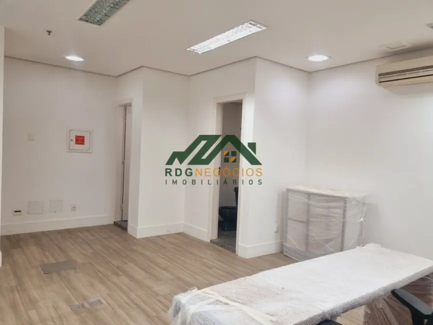 Foto 8 de Sala Comercial para alugar, 34m2 em Vila Olímpia, São Paulo - SP