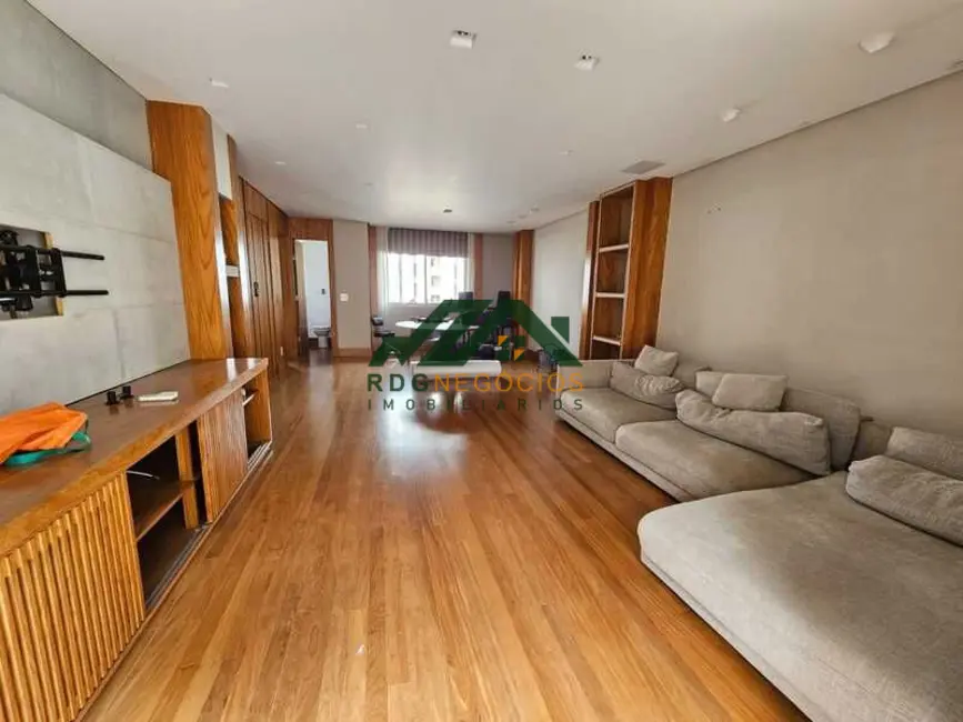 Apartamento com 3 quartos à venda, 163m2 em Consolação, São Paulo - SP - imagem 7 Foto 7 de Apartamento com 3 quartos à venda, 163m2 em Consolação, São Paulo - SP