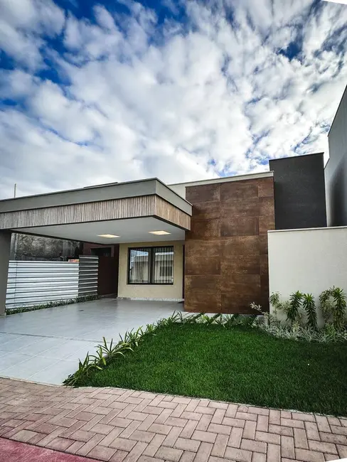 Foto 1 de Casa à venda, 200m2 em Sim, Feira De Santana - BA