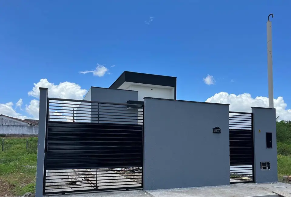 Foto 2 de Casa com 2 quartos à venda, 202m2 em Gabriela, Feira De Santana - BA