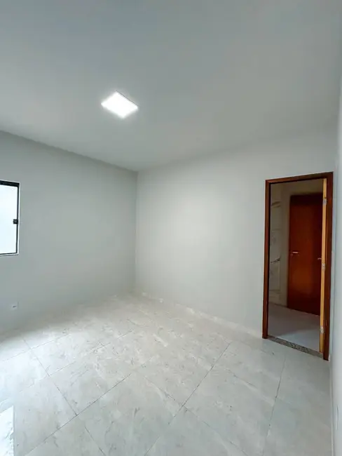 Foto 3 de Casa com 4 quartos à venda, 125m2 em Cidade Nova, Feira De Santana - BA