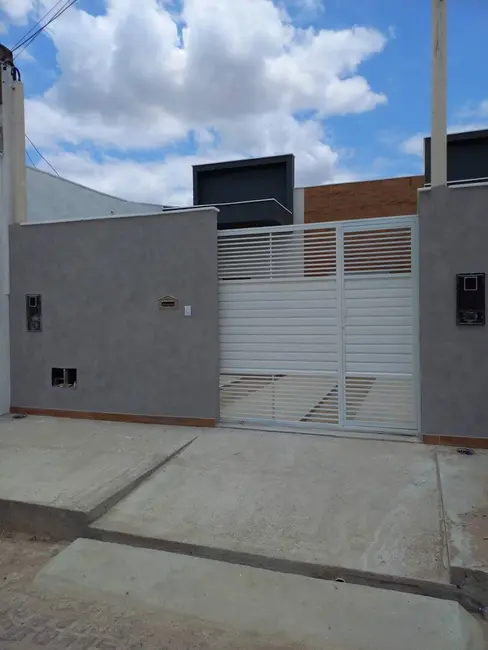 Foto 8 de Casa com 2 quartos à venda, 138m2 em Conceição, Feira De Santana - BA