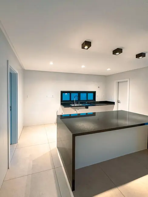 Foto 6 de Casa com 3 quartos à venda, 720m2 em Papagaio, Feira De Santana - BA