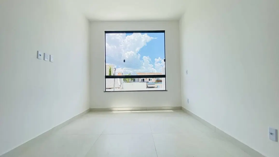 Foto 8 de Casa com 3 quartos à venda em Santa Mônica, Feira De Santana - BA