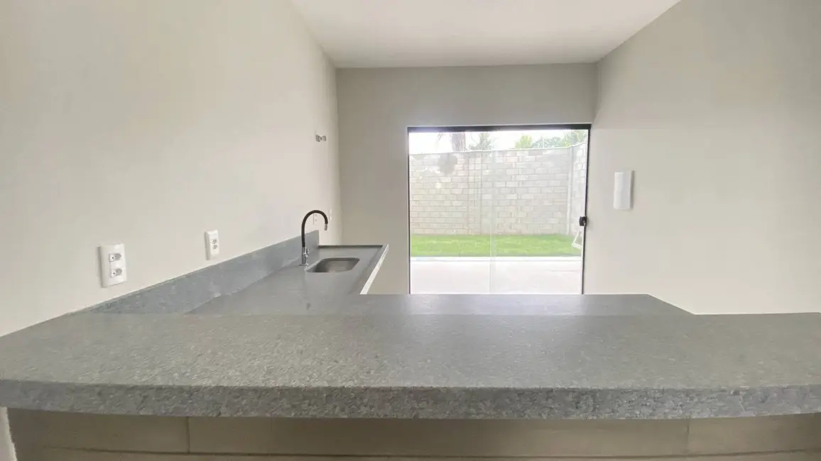 Foto 2 de Casa com 3 quartos à venda, 145m2 em Sim, Feira De Santana - BA