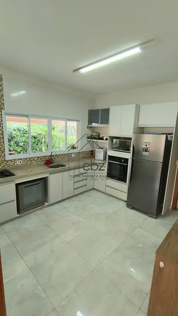 Casa de Condomínio com 4 quartos à venda, 282m2 em Itupeva - SP - imagem 4 Foto 4 de Casa de Condomínio com 4 quartos à venda, 282m2 em Itupeva - SP