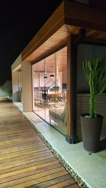 Foto 8 de Casa de Condomínio com 3 quartos à venda, 290m2 em Cabreuva - SP