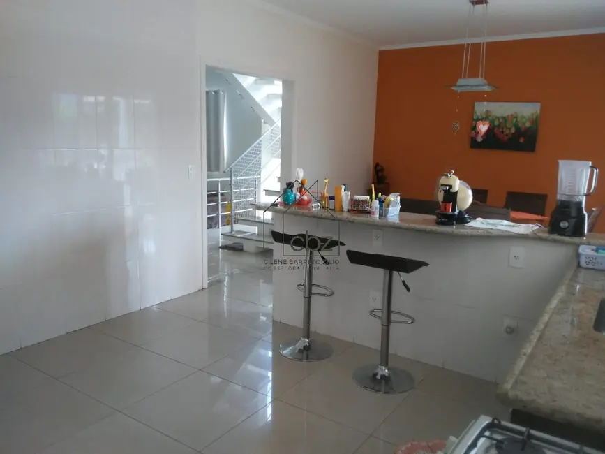 Casa de Condomínio com 3 quartos à venda, 320m2 em Itupeva - SP - imagem 4 Foto 4 de Casa de Condomínio com 3 quartos à venda, 320m2 em Itupeva - SP