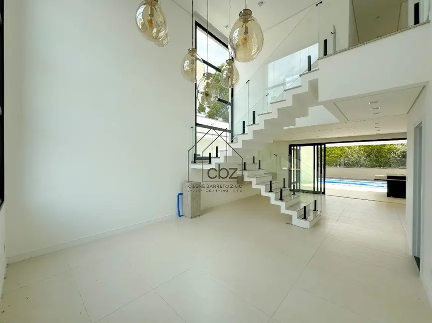 Foto 4 de Casa de Condomínio com 3 quartos à venda e para alugar, 250m2 em Itupeva - SP