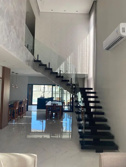 Foto 2 de Casa de Condomínio com 3 quartos à venda, 232m2 em Itupeva - SP