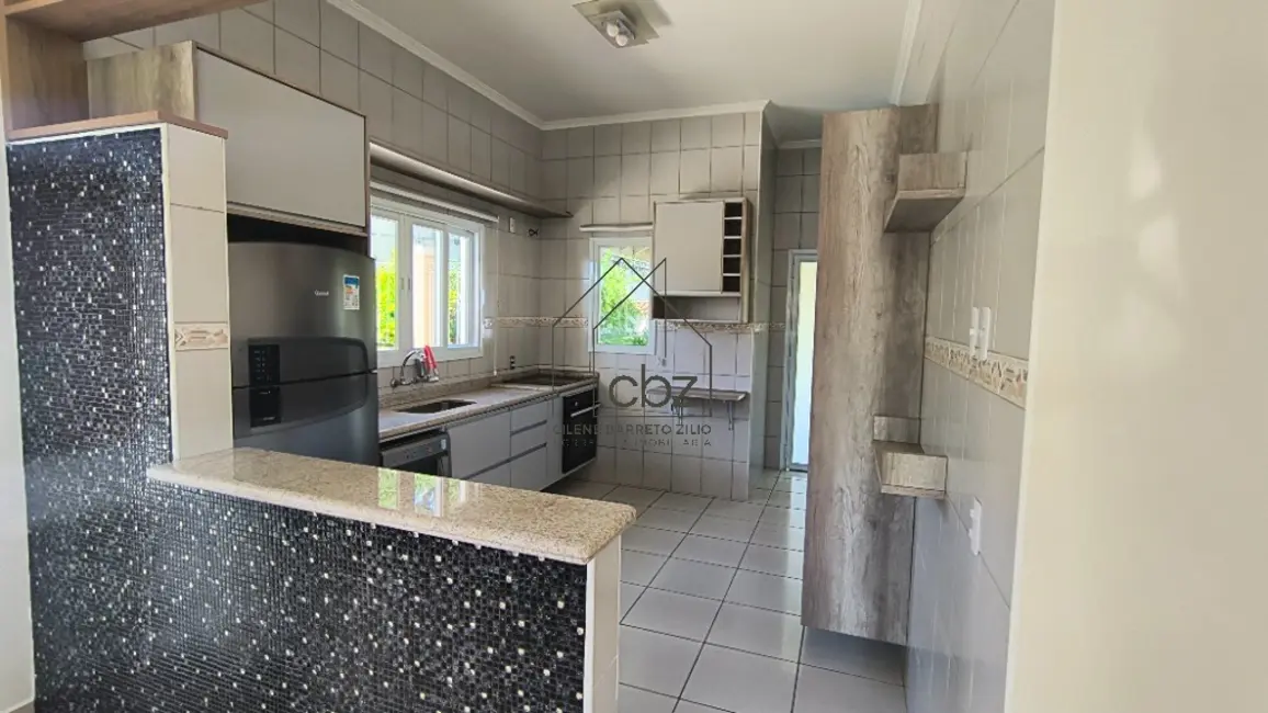 Casa de Condomínio com 3 quartos à venda, 323m2 em Itupeva - SP - imagem 6 Foto 6 de Casa de Condomínio com 3 quartos à venda, 323m2 em Itupeva - SP