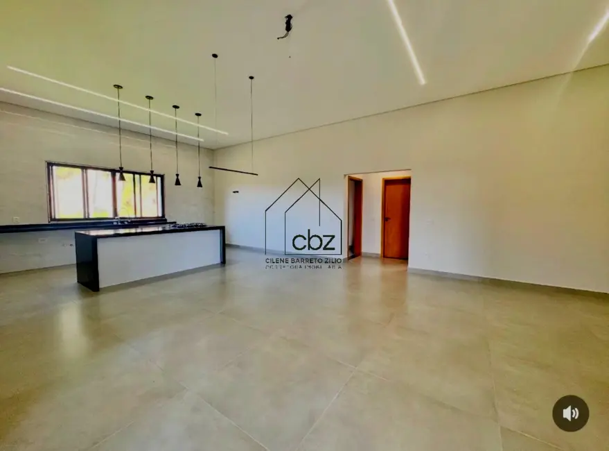 Foto 4 de Casa de Condomínio com 3 quartos à venda, 250m2 em Ivoturucaia, Jundiai - SP