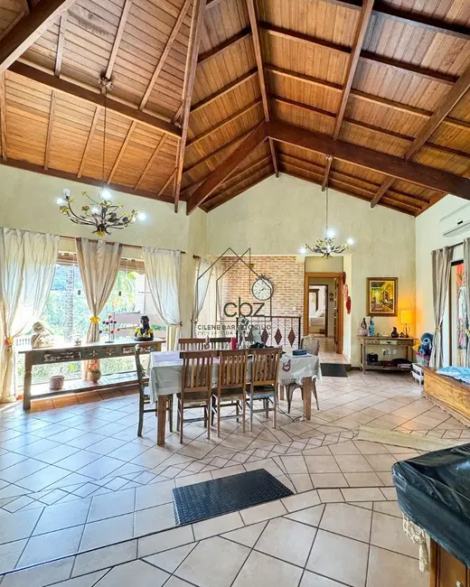 Casa com 5 quartos à venda, 536m2 em Itupeva - SP - imagem 6 Foto 6 de Casa com 5 quartos à venda, 536m2 em Itupeva - SP