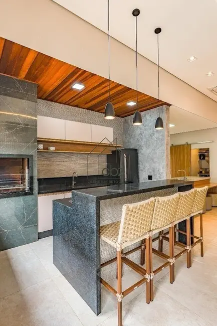 Casa de Condomínio com 4 quartos à venda, 337m2 em Itupeva - SP - imagem 8 Foto 8 de Casa de Condomínio com 4 quartos à venda, 337m2 em Itupeva - SP