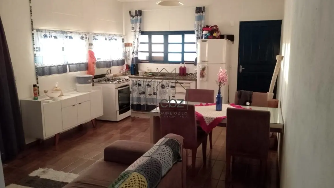 Foto 4 de Chácara com 2 quartos à venda, 174m2 em Área Rural de Alfenas, Alfenas - MG