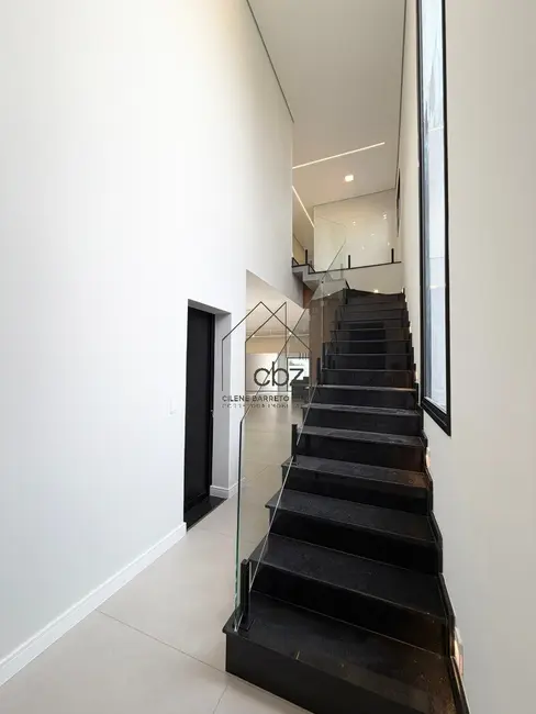 Foto 4 de Casa com 4 quartos à venda, 305m2 em Itupeva - SP