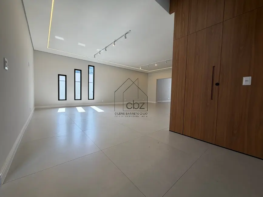 Foto 7 de Casa com 4 quartos à venda, 305m2 em Itupeva - SP