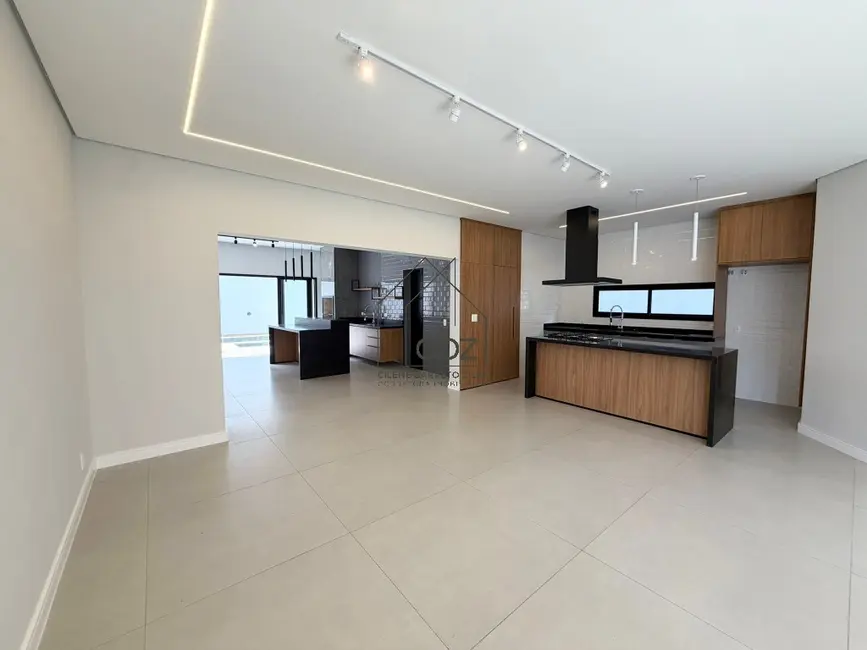 Foto 8 de Casa com 4 quartos à venda, 305m2 em Itupeva - SP