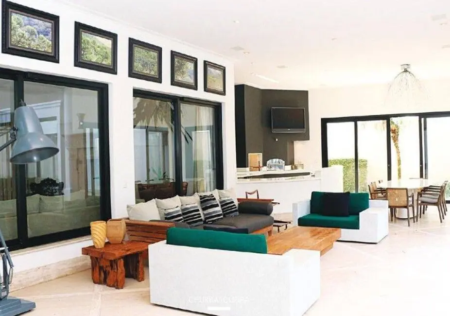 Foto 4 de Casa com 8 quartos à venda, 1180m2 em Sao Jose Dos Campos - SP