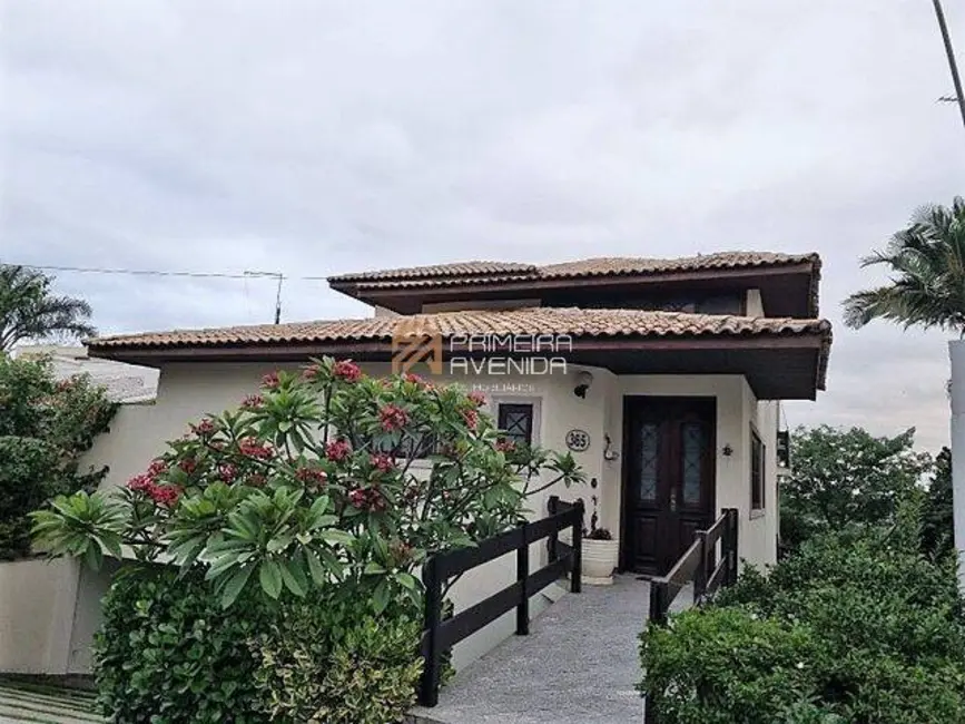 Foto 2 de Casa com 4 quartos à venda, 390m2 em Sao Jose Dos Campos - SP